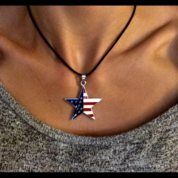 TRUE CHARMA ONE OF A KIND NECKLACE