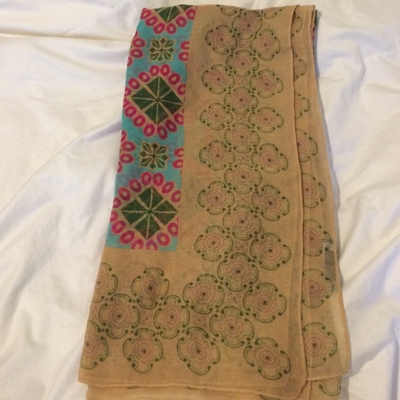 Gorgeous printed scarf.  Never worn!