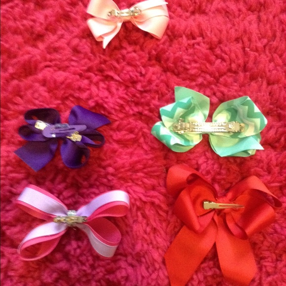 Preppy bow bundle! - Picture 2 of 2