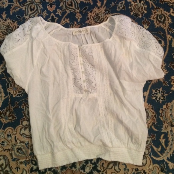 Abercrombie white blouse. Only worn once. - Picture 1 of 2