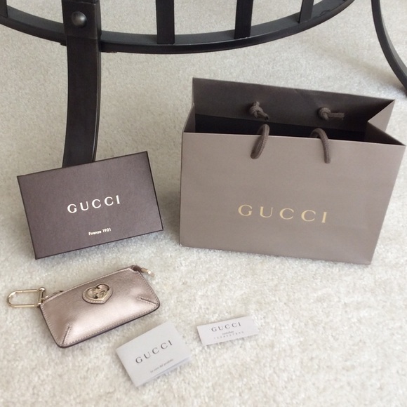 Gucci Coin Purse with Key Chain. Rose Gold. NIB! NWT