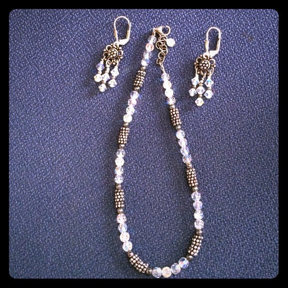 Jewelry - Lever back crystal earrings w/matching anklet