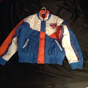 NEW YORK KNICKS PADDED WINDBREAKER