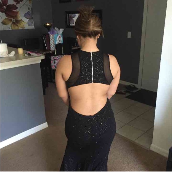 PROM DRESS!! 💖 - Picture 4 of 4