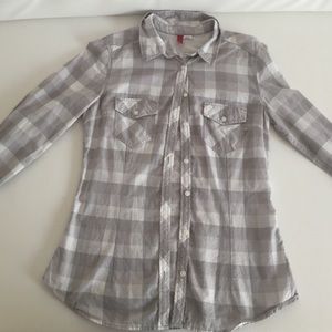 Gray plaid shirt
