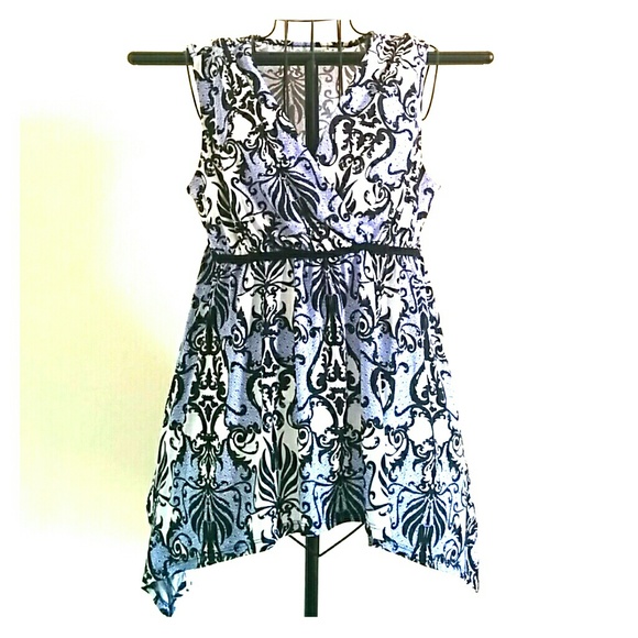 Versona Accesories Top