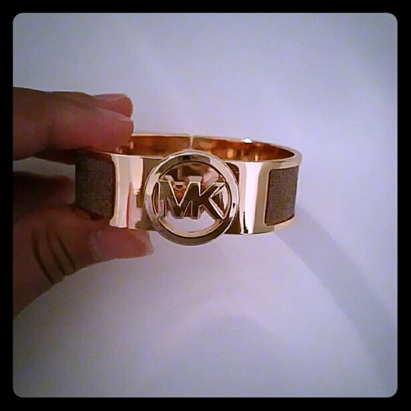Gold and pink Mk bracelet