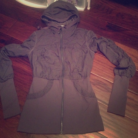 Lululemon Dance studio jacket