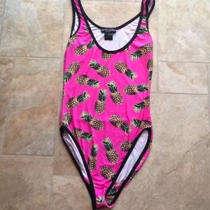 Black wedge sneakers