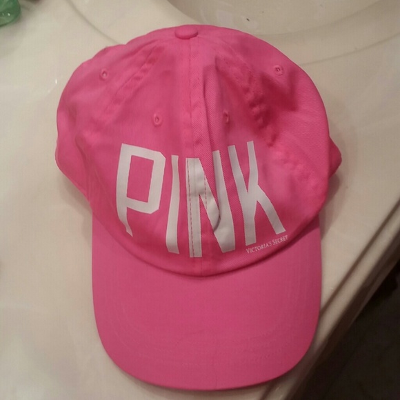Vs pink hat