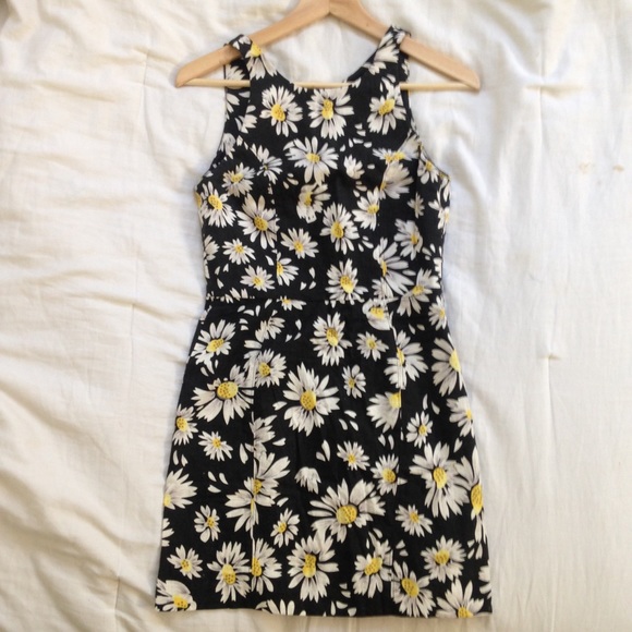 Nasty Gal Daisy Print Body Con Dress