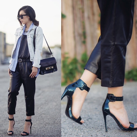 SOLD! Steve Madden Marlenee Sandal