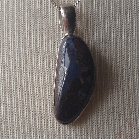 Opal set in .925 silver