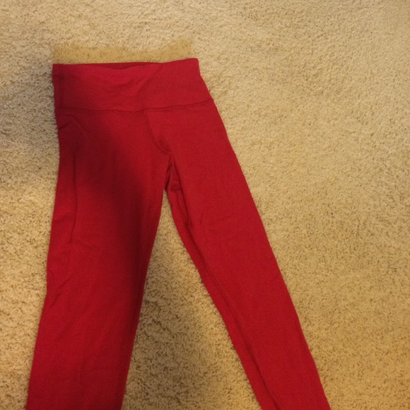 red lululemon leggings
