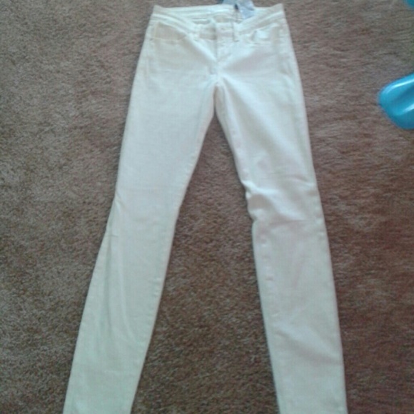 Guess skinny brittany jeans bundled!
