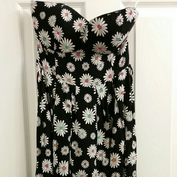 Brand new without tags Feathers dress size M