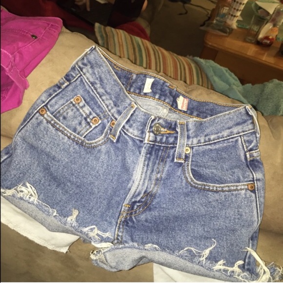 Levi's high waisted shorts
