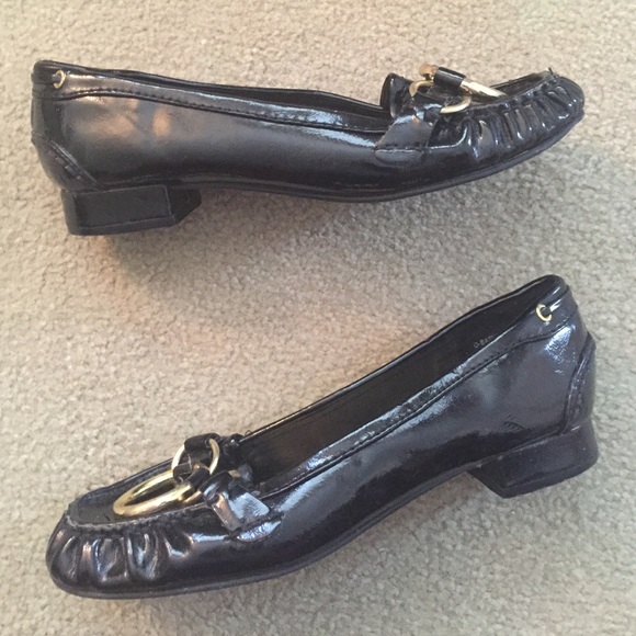 Nine West patent leather loafers - Picture 2 of 2