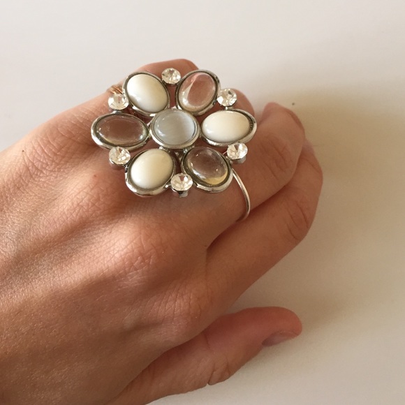 Flower ring