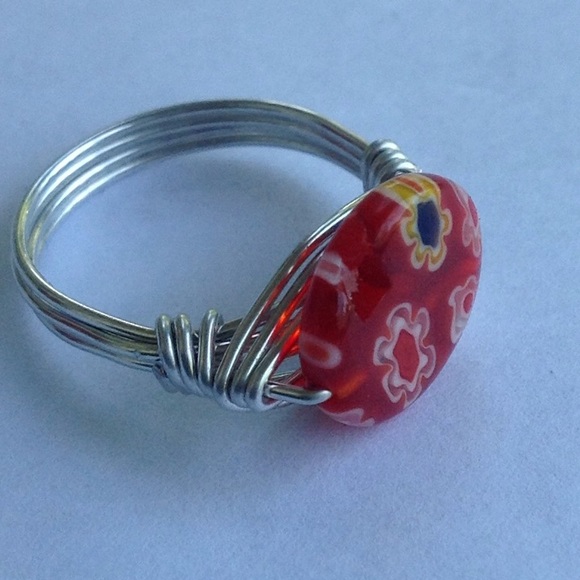 Milifori Wire Wrapped Ring - Picture 3 of 3