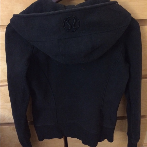 🚫🚫 bundled Black Lululemon jacket - Picture 2 of 4