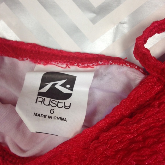 Red rusty bikini - Picture 3 of 3