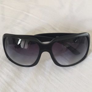 Juicy Couture sunglasses!