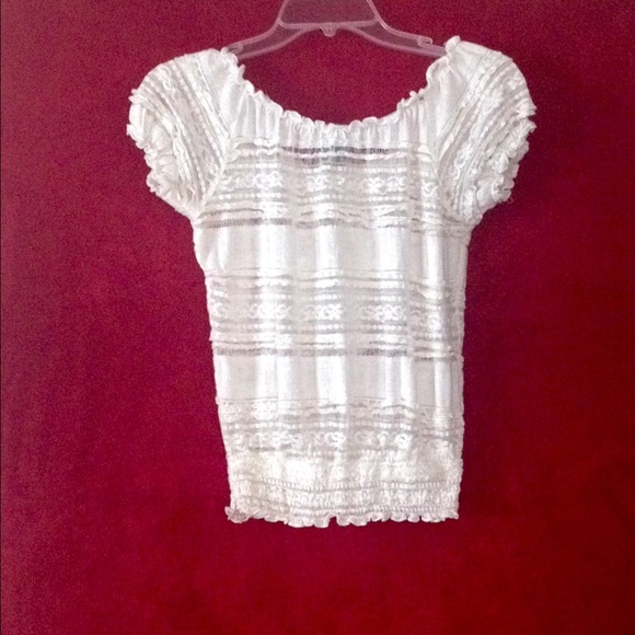 ⚡️2/$15⚡️PRETTY WET SEAL LACE TOP SIZE S❤️❤️❤️ - Picture 3 of 3