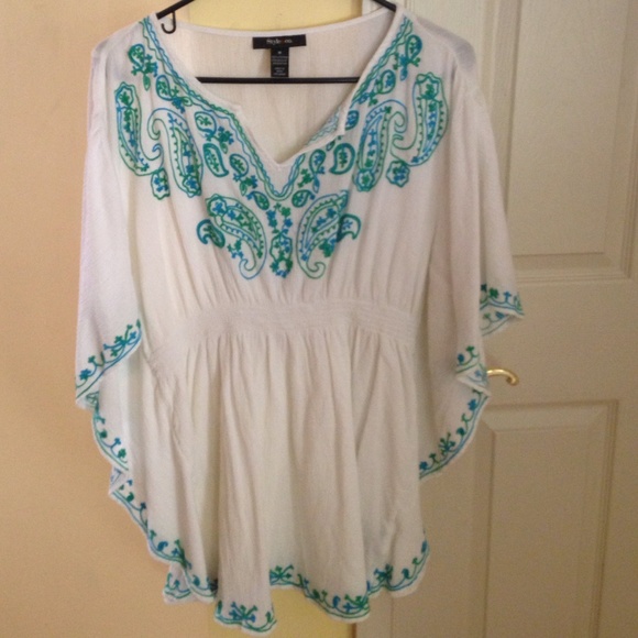 Style and co Embroidered tunic