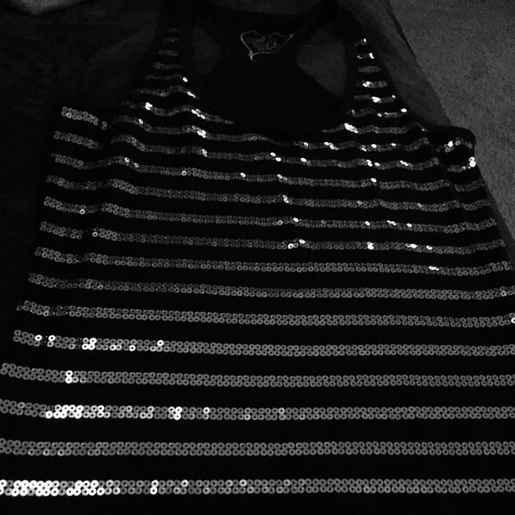 Tank top - Picture 2 of 2