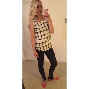 White and black window pane tank