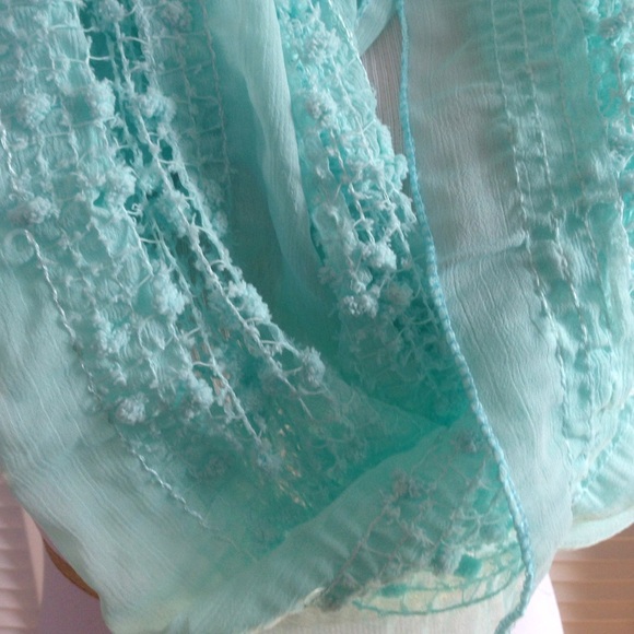 Scarf - Picture 2 of 2