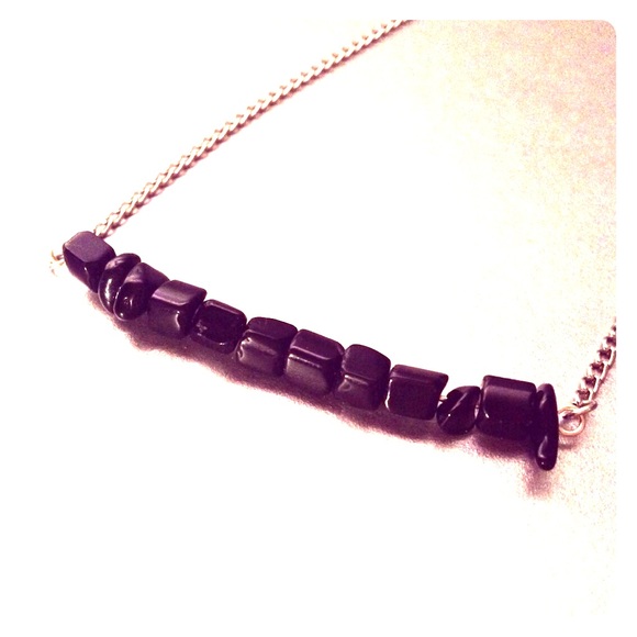 Black onyx simple bar necklace