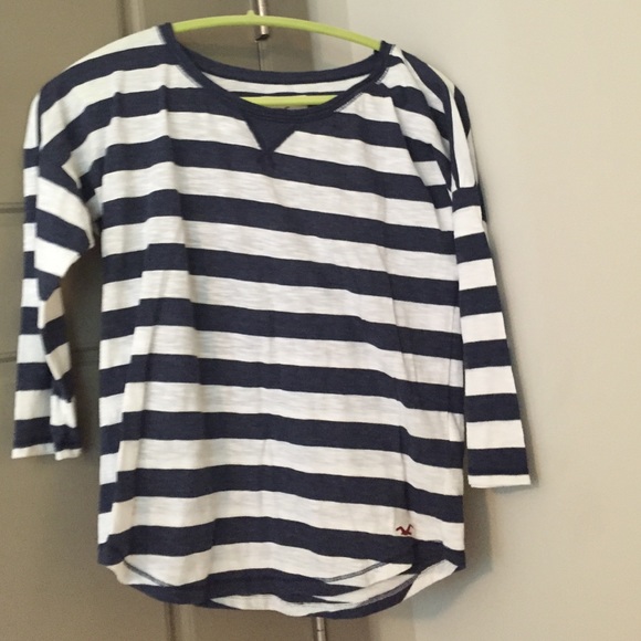 Hollister 3/4 sleeve shirt, worn once