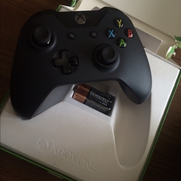 Xbox 1 controller - Picture 2 of 3