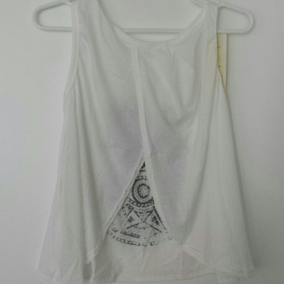 White summer tank top. Open back - Picture 4 of 4