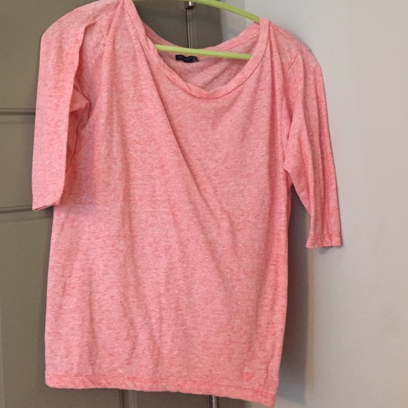 American Eagle 3/4 sleeve shirt, worn once