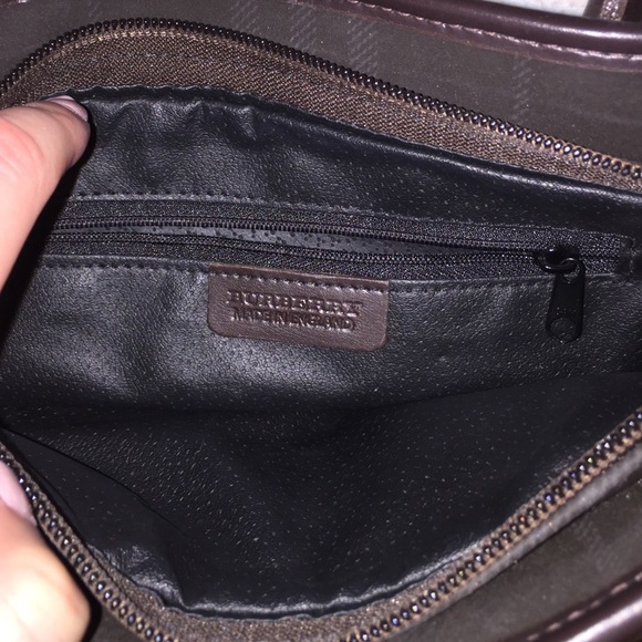 Burberry handbag 100% Authentic - Picture 2 of 4
