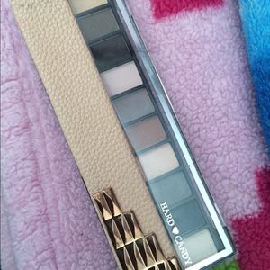Hard Candy Birthday Suit 10 eyeshadow palette