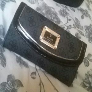 Wallet excellent condition