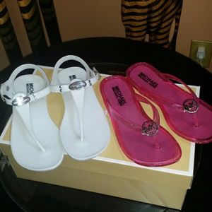 ***SOLD****Michael kors