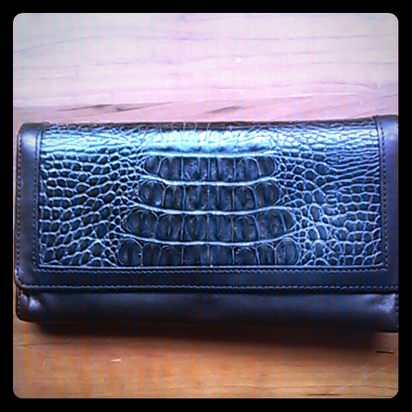 Brahmin black leather wallet