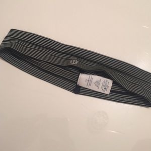 LuLuLemon Grip Headband
