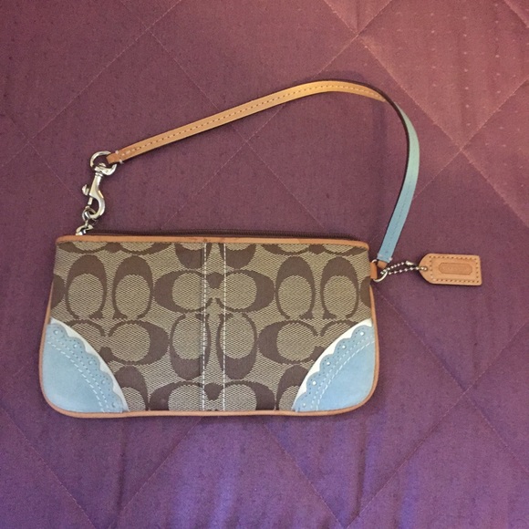 Khaki Coach Fish Mini Purse/Wristlet (Rare!) - Picture 3 of 4
