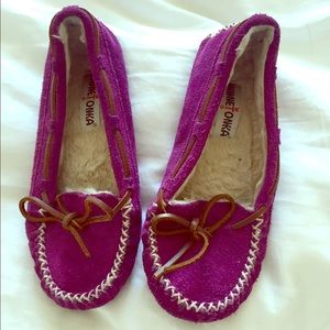 Minnetonka purple suede slippers