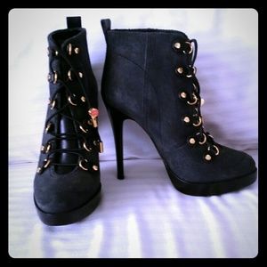 Authentic tory burch ankle boots 7