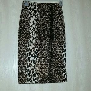 ❗️❗️Today only $$7❗️❗️Cheetah skirt