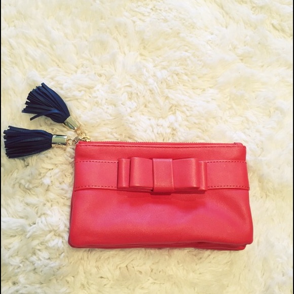 NWOT Ann Taylor navy and orange clutch