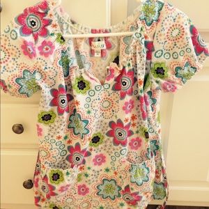 Peaches scrub top