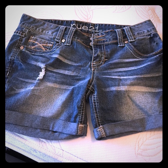 rue21 denim shorts (stretch)